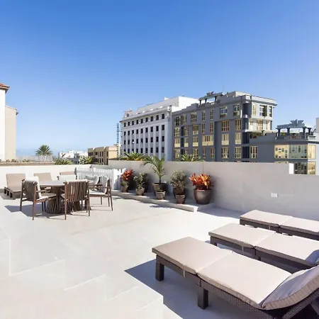 Sunnyland Luxury Santacruz Villa